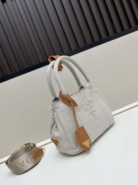 2025年5月28日入荷新作Prada新品 2025summer SIZE:22x15x12 お安い/人気/本革 バッグ/XX工場