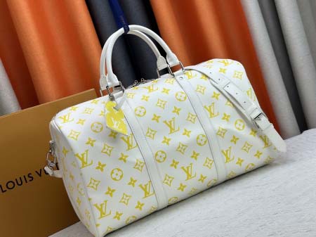2025年5月28日入荷Louis Vuitton バッグM41418 新品 “louis vuitton’Iv louis vuitton x takashi  keepall bandouliere 45  SIZE：45x27X20C