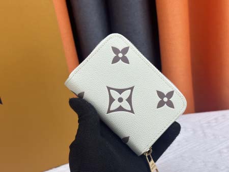 2025年5月28日入荷Louis VuittonM80408 ジッパー小銭入れ Monogram Empreinte  11 x 8.5 x 2 CM 人気の新作/誕生日プレゼント/ZC工場