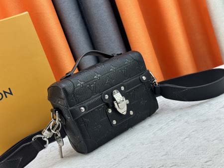 2025年5月28日入荷Louis Vuitton バッグM13871M11743 M11516黑色 M11535 M12686 Soul Trunk  Pharrell Williams  LV Colorado SIZE：19x15x7