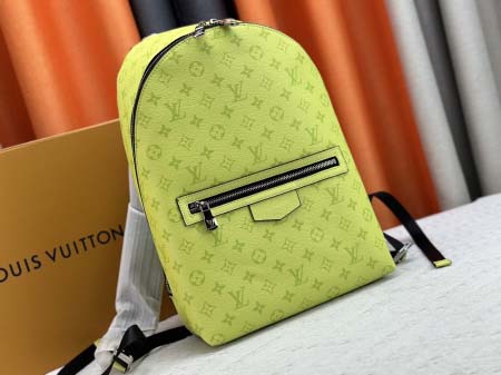 2025年5月28日入荷Louis Vuitton バッグM14020 Discovery Slim  Monogram Eclipse SIZE:38x13x28cm 人気の新作/誕生日プレゼント/ZC工場