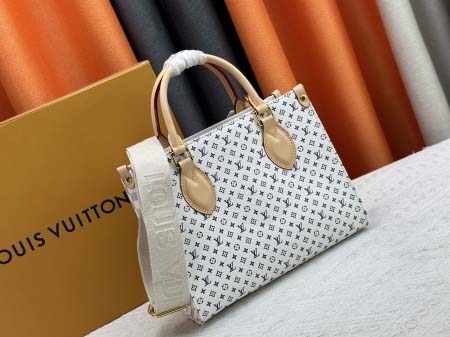 2025年5月28日入荷Louis Vuitton バッグM46373 OnTheGo  Monogram  Monogram Reverse ，Monogram Giant25.0 x 19.0 x 11.5 CM 人気の新作/誕生日プレ