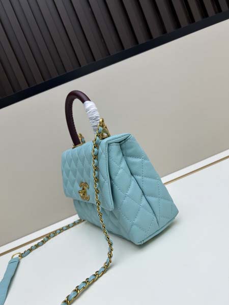 2025年5月29日入荷新作   Chanel  coco handle  Coco  SIZE22x15x8 お安い/人気/革/バッグ/XX工場