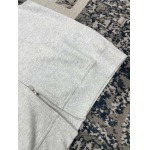 2025年5月7日入荷新作Brunello Cucinelliフード付きジップアップベスト 原版復刻限定品が人気で高級/fuke工場