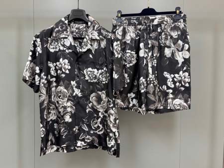 2025年5月8日入荷新作D&Gセット上下 原版復刻限定品が...