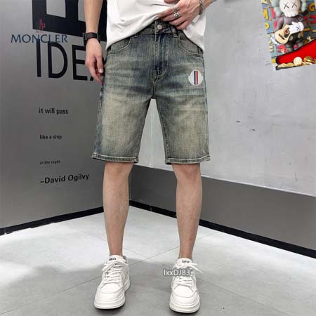 2025年5月9日入荷新作MONCLERデニム半ズボン安価で...