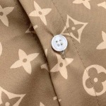 2025年5月14日入荷新作Louis Vuitton半袖上下セット 超厳選★高級品/誕生日プレゼント/OM工場