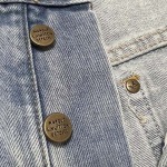 2025年5月17日入荷新作  LV 25SS DENIM SHORTS  LV LOGO デニム半ズボン  30高级品/人気/誕生日プレゼント/人気/ファッション/トレンド/限定/WB工場