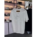 2025年5月20日入荷新作Louis Vuitton半袖Tシャツ 原版复刻高級品香港の会社超厳選★入手困難/誕生日プレゼント/yinx工場S-XXL