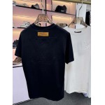 2025年5月20日入荷新作Louis Vuitton半袖Tシャツ 原版复刻高級品香港の会社超厳選★入手困難/誕生日プレゼント/yinx工場S-XXL