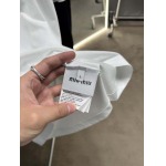 2025年5月20日入荷新作MiuMiu半袖Tシャツ 原版复刻高級品香港の会社超厳選★入手困難/誕生日プレゼント/yinx工場M-XXXL