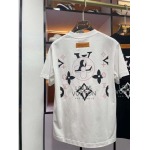 2025年5月22日入荷新作Louis Vuitton半袖Tシャツ 原版复刻高級品香港の会社超厳選★入手困難/誕生日プレゼント/yinx工場