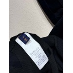 2025年5月26日入荷新作Louis Vuittonニット 半袖 Tシャツ男女兼用高品質★誕生日プレゼント/結婚祝い/内祝い/贈り物/SD工場