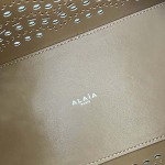 2025年5月28日入荷新作 ALAIA 新品 tote  SIZE:25×20×12cmお安い/人気/本革 バッグ/XX工場