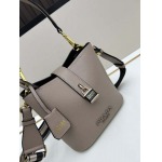 2025年5月28日入荷新作  Saffiano  SIZE:19x18X12cm  お安い/人気/本革 バッグ/XX工場