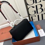 2025年5月28日入荷新作  Loro Piana Extra pocket SIZE:27*10*16cm。  お安い/人気/本革 バッグ/XX工場