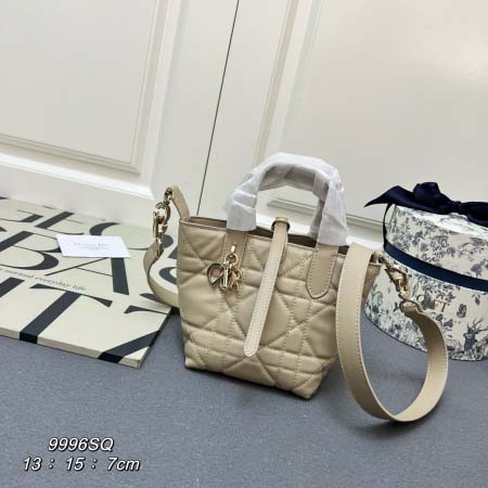 2025年5月28日入荷新作Dior CD mini  SI...
