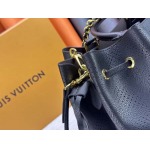 2025年5月28日入荷Louis Vuitton バッグM59203 M59200 M59655。 BELLA TOTE Flight Mode Monogram SIZE：32*23*13 人気の新作/誕生日プレゼント/ZC工場