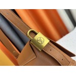 2025年5月28日入荷Louis Vuitton バッグM13151 M13148黑色  【Low Key Messenger】  SIZE：30 x 18 x 12CM 人気の新作/誕生日プレゼント/ZC工場