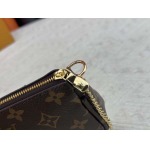 2025年5月28日入荷Louis Vuitton バッグM58009 M80501   2023 夏季 By The PoolMonogram Empreinte M80501 SIZE：15.5x10.5x4cm 人気の新作/誕生日プレ