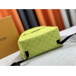 2025年5月28日入荷Louis Vuitton バッグM14020 Discovery Slim  Monogram Eclipse SIZE:38x13x28cm 人気の新作/誕生日プレゼント/ZC工場