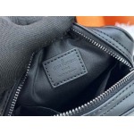 2025年5月28日入荷Louis Vuitton バッグTaurillon  Monogram  16.0 x 21.0 x 4.5 cm M44972 人気の新作/誕生日プレゼント/ZC工場