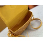 2025年5月28日入荷Louis Vuitton バッグM12694  N00147  Montsouris  Monogram Macassar SIZE:20 x 17 x 7 CM 人気の新作/誕生日プレゼント/ZC工場