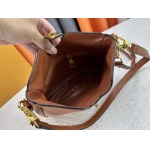 2025年5月28日入荷Louis Vuitton バッグ小M120693  M119563 Louis Vuitton  SIZE：小24.5x21.5x5cm 大36×29.5×7cm 人気の新作/誕生日プレゼント/ZC工場