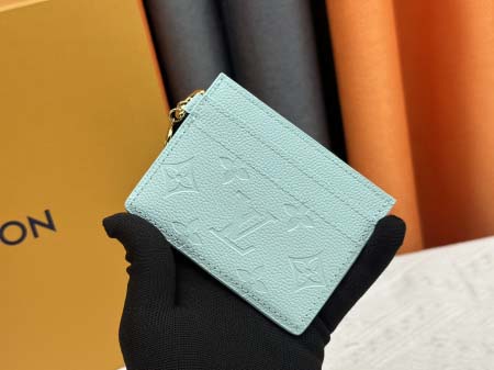 2025年5月28日入荷Louis Vuitton名刺入れM...