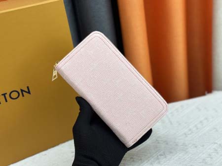 2025年5月28日入荷Louis Vuitton M829...