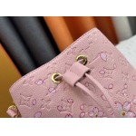 2025年5月28日入荷Louis Vuitton バッグM13676 M44021  NeoNoe BB Monogram Empreinte Cherry Blossom SIZE：20x20x13cm 人気の新作/誕生日プレゼント/Z