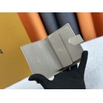 2025年5月28日入荷Louis Vuitton 財布Maison “PortfoilleLowy·Compact”  M12408   SIZE： 11 x 8.5 x 2CM 人気の新作/誕生日プレゼント/ZC工場