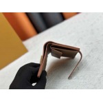 2025年5月28日入荷Louis Vuitton 財布Maison “PortfoilleLowy·Compact”  M12408   SIZE： 11 x 8.5 x 2CM 人気の新作/誕生日プレゼント/ZC工場