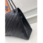 2025年5月29日入荷新作 Balenciaga  crush  SIZE：39.9*24.9*13    お安い/人気/革/バッグ/XX工場