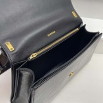 2025年5月29日入荷新作 Balenciaga crush SIZE： 31x 20x 10cm  SIZE： 40× 25× 13cm    お安い/人気/革/バッグ/XX工場