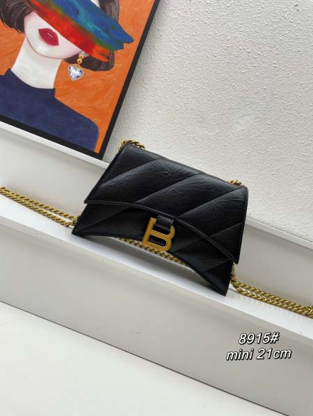 2025年5月29日入荷新作 Balenciaga Crus...