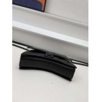 2025年5月29日入荷新作 Balenciaga Crush SIZE：21x4.5x15cm    お安い/人気/革/バッグ/XX工場