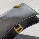 2025年5月29日入荷新作 Balenciaga  SIZE： 25x15x9.5cm お安い/人気/革/バッグ/XX工場