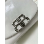 2025年5月29日入荷新作Balenciaga 新作 HOBO size：24-18-10cmお安い/人気/革/バッグ/XX工場