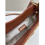 2025年5月29日入荷新作P270，PRADA  prada SIZE25x15x7 お安い/人気/革/バッグ/XX工場