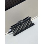 2025年5月29日入荷新作【Dior 30 Montaigne 】 SIZE:25x15x8 お安い/人気/革/バッグ/XX工場