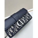 2025年5月29日入荷新作Dior 30 Montaigne SIZE:21.5x12x6お安い/人気/革/バッグ/XX工場