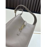 2025年5月29日入荷新作新作P260YSLわきの下バッグSIZE22x21x9お安い/人気/革/バッグ/XX工場