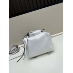 2025年5月29日入荷新作 PRADA SIZE15x15x13cmお安い/人気/革/バッグ/XX工場