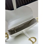 2025年5月29日入荷新作 Soft Saddle Dior SIZE:24x20x7CM お安い/人気/革/バッグ/XX工場