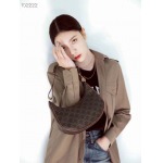 2025年5月29日入荷新作 2020 CELINE AVA TRIOMPHE SIZE:23x14x7cmお安い/人気/革/バッグ/XX工場