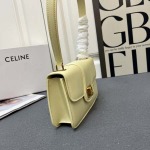 2025年5月29日入荷新作CELINE 2025 Teen tromphe SIZE:19*13*5cmお安い/人気/革/バッグ/XX工場