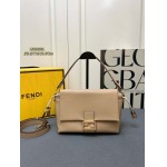 2025年5月29日入荷新作 Fendi SIZE:26.5X18X8.5Cmお安い/人気/革/バッグ/XX工場