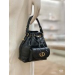 2025年5月29日入荷新作 dior caro SIZE:20x24x9CM お安い/人気/革/バッグ/XX工場