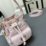 2025年5月29日入荷新作 dior caro SIZE:20x24x9CMお安い/人気/革/バッグ/XX工場